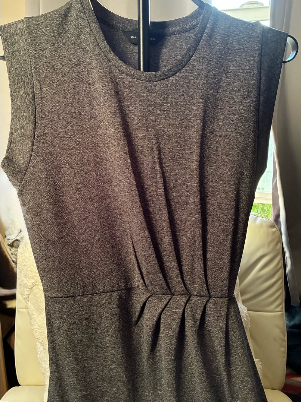 Club Monaco Gray Heathered Knit Tee